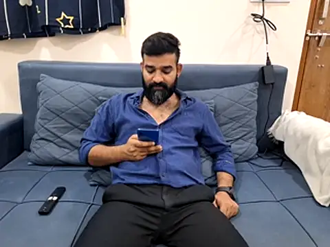 Fun Guuy online show from November 2, 1:35 pm