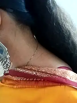 Snapshot of Saroj-Shah chatting on February 1, 7:18 am Saroj-Shah online show from February 1, 7:18 am