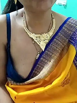 Snapshot of Saroj-Shah chatting on February 5, 7:02 am Saroj-Shah online show from February 5, 7:02 am