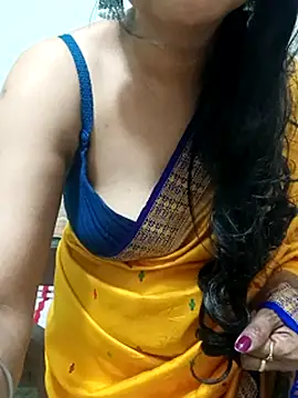 Snapshot of Saroj-Shah chatting on February 8, 7:56 am Saroj-Shah online show from February 8, 7:56 am