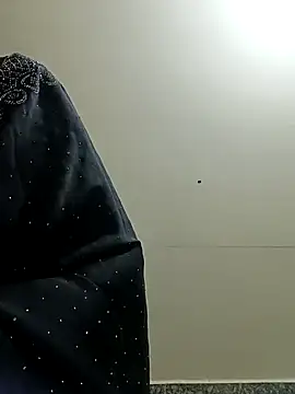 Snapshot of Saroj-Shah chatting on February 22, 6:46 am Saroj-Shah online show from February 22, 6:46 am