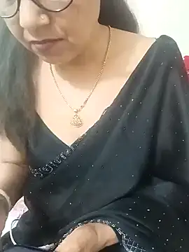 Snapshot of Saroj-Shah chatting on March 7, 3:53 pm Saroj-Shah online show from March 7, 3:53 pm