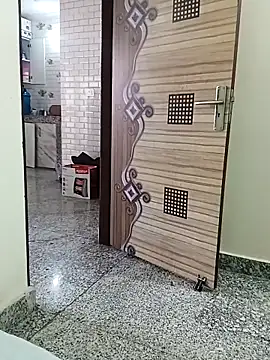 Snapshot of Saroj-Shah chatting on March 11, 5:13 am Saroj-Shah online show from March 11, 5:13 am