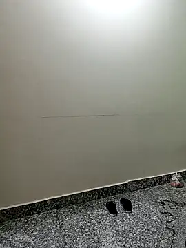 Snapshot of Saroj-Shah chatting on March 28, 4:56 am Saroj-Shah online show from March 28, 4:56 am