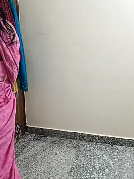 Snapshot of Saroj-Shah chatting on April 1, 1:41 pm Saroj-Shah online show from April 1, 1:41 pm