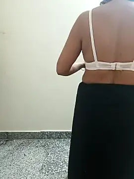 Snapshot of Saroj-Shah chatting on April 4, 4:15 pm Saroj-Shah online show from April 4, 4:15 pm