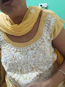 Snapshot of Saroj-Shah chatting on May 19, 4:13 pm Saroj-Shah online show from May 19, 4:13 pm