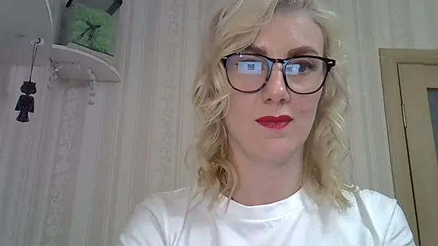 Snapshot of Pabonya91 chatting on January 16, 3:35 pm Pabonya91 online show from January 16, 3:35 pm