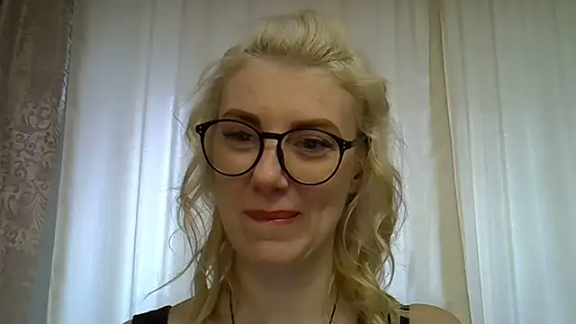 Snapshot of Pabonya91 chatting on February 2, 12:13 pm Pabonya91 online show from February 2, 12:13 pm