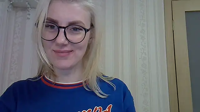 Snapshot of Pabonya91 chatting on February 4, 3:26 pm Pabonya91 online show from February 4, 3:26 pm