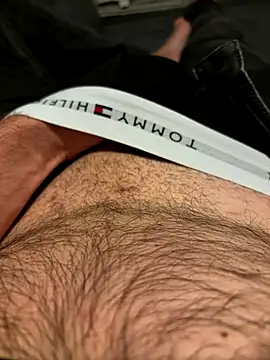 Snapshot of mrniceguy198 chatting on September 12, 8:42 pm mrniceguy198 online show from September 12, 8:42 pm