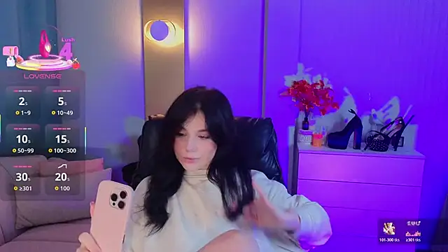 Jenna Adams  online show from November 11, 1:38 am