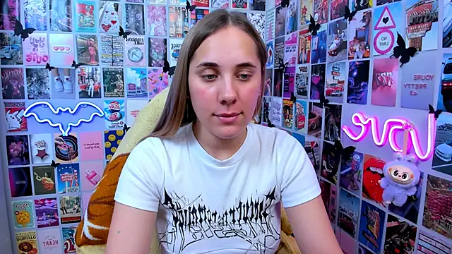 MiaMilas online show from October 22, 12:16 pm