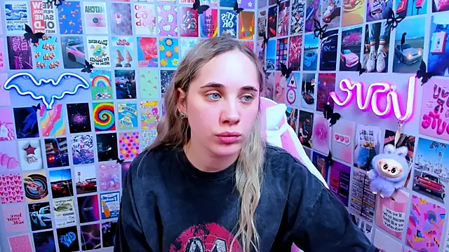 MiaMilas online show from March 23, 2:54 pm