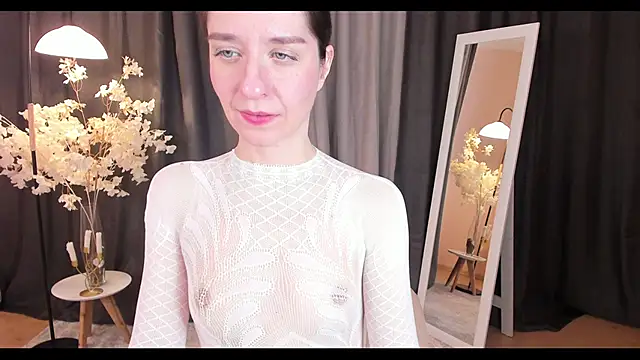 helentasty online show from February 17, 3:15 am