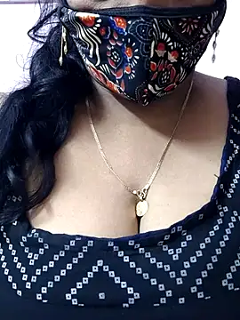 mallu-sumi online show from April 19, 5:12 pm