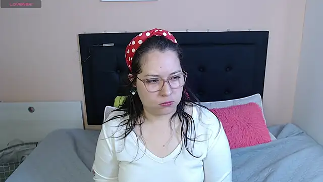 May Carlier online show from September 17, 12:51 pm