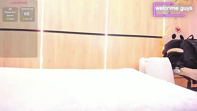 adela chase online show from September 26, 2:48 am