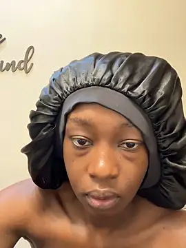 spicysugar74 online show from December 2, 7:16 pm