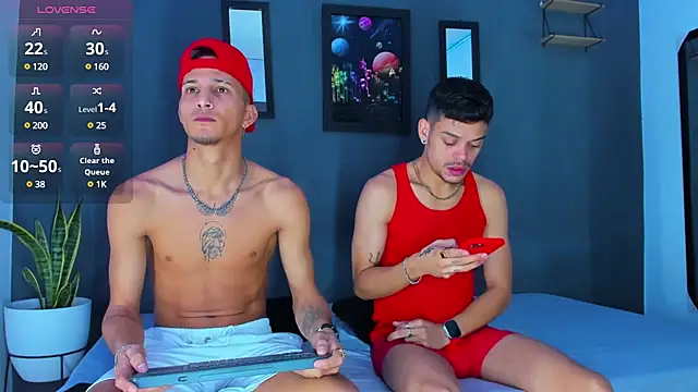 Friendsofeverything  online show from February 21, 11:44 am