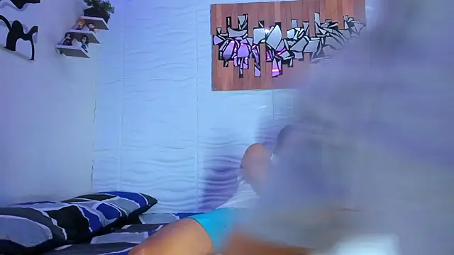 Friendsofeverything  online show from September 17, 1:57 pm