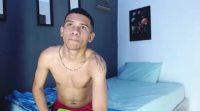 Romancartier 1 online show from December 4, 8:12 am