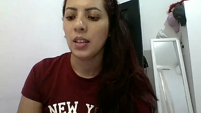 Anne kis online show from February 8, 4:14 pm