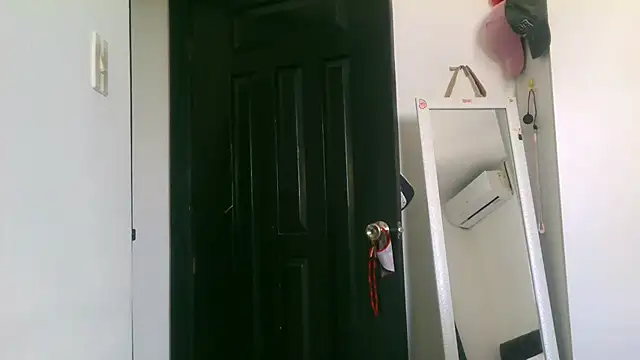 Anne kis online show from November 10, 5:01 pm