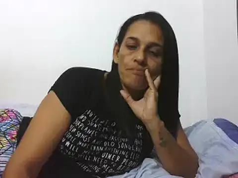 latinbrunettet online show from December 13, 12:50 pm