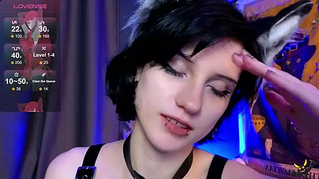 Snapshot of dark_vamp_ chatting on December 11, 3:13 am dark vamp online show from December 11, 3:13 am