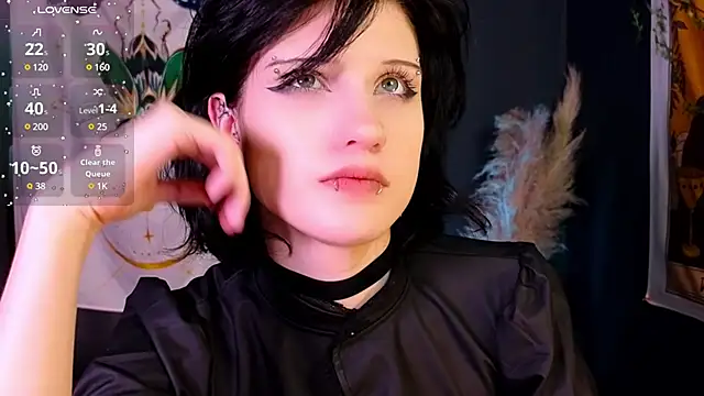 Snapshot of dark_vamp_ chatting on January 15, 5:05 pm dark vamp online show from January 15, 5:05 pm