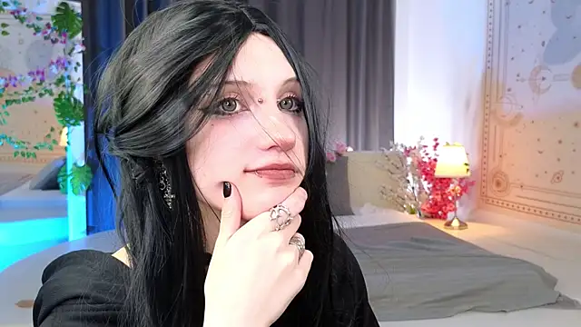 Snapshot of dark_vamp_ chatting on March 4, 7:22 pm dark vamp online show from March 4, 7:22 pm