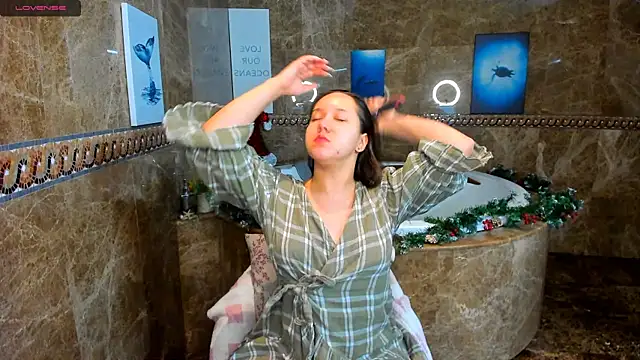 Mira Karter online show from January 12, 1:42 am