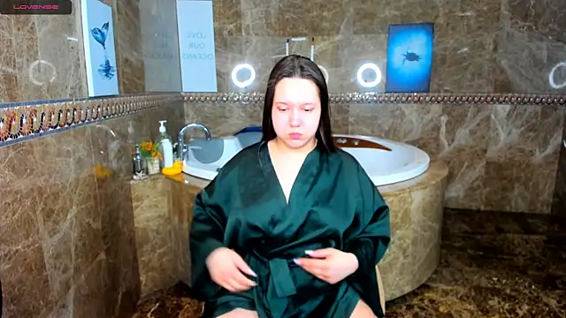 Mira Karter online show from March 16, 1:49 am