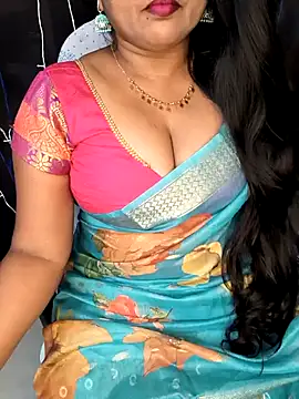 honey-sexy online show from March 19, 8:01 am