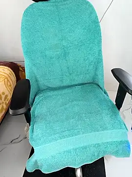 Snapshot of honey-sexy chatting on March 2, 4:25 am honey-sexy online show from March 2, 4:25 am