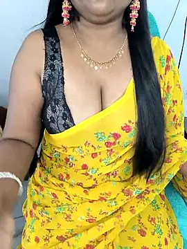 Snapshot of honey-sexy chatting on March 2, 7:15 am honey-sexy online show from March 2, 7:15 am