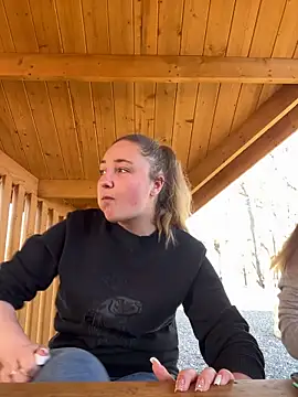 Joannakiss online show from March 12, 1:08 pm