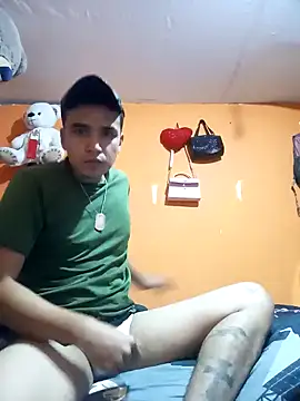 Snapshot of paulzorrita26 chatting on December 14, 4:31 pm paulzorrita26 online show from December 14, 4:31 pm