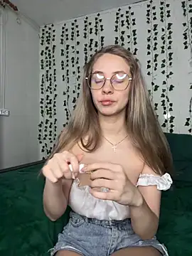 Kitty Katrine online show from February 23, 1:53 pm