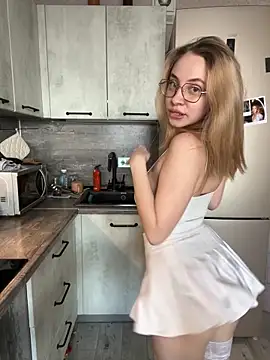 Snapshot of Kitty_Katrine chatting on February 4, 11:16 am Kitty Katrine online show from February 4, 11:16 am