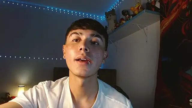 Im juanda online show from January 22, 1:42 am