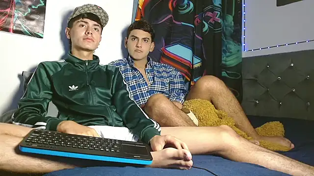 Snapshot of Im_juanda chatting on December 19, 11:06 am Im juanda online show from December 19, 11:06 am