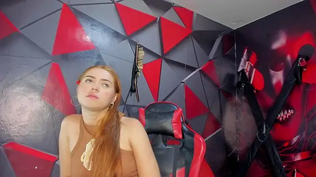 Hana and Zeta online show from November 18, 12:09 pm