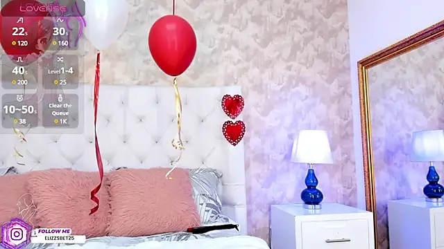 Eliza Thaylor   online show from February 21, 4:37 pm