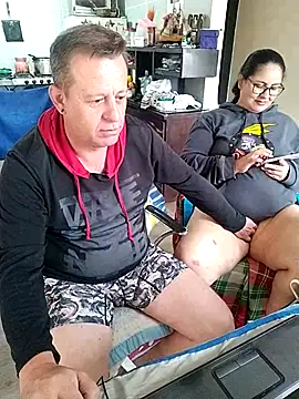 ZuriandAlex online show from February 21, 1:33 pm