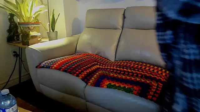 mindphu k online show from November 14, 1:15 am