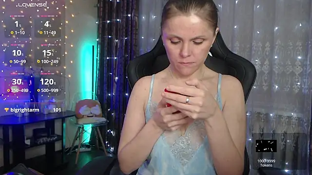 JessieOMays online show from February 12, 1:41 am