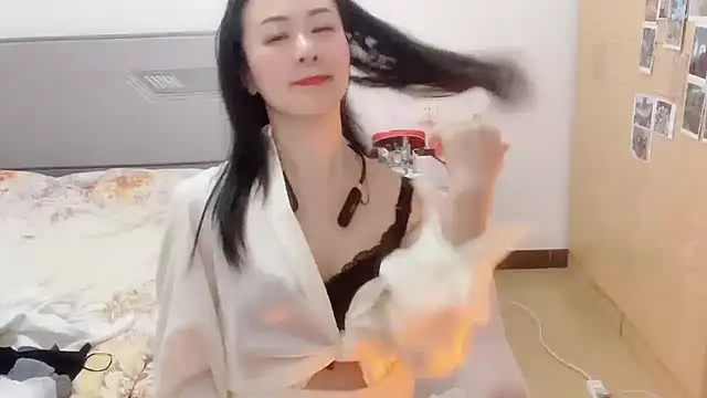 fanfan-FF online show from January 4, 12:05 pm