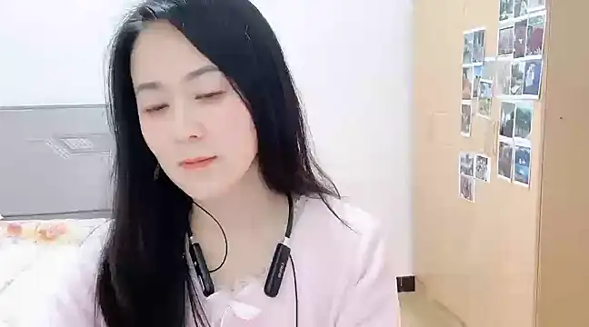 fanfan-FF online show from February 17, 12:05 pm